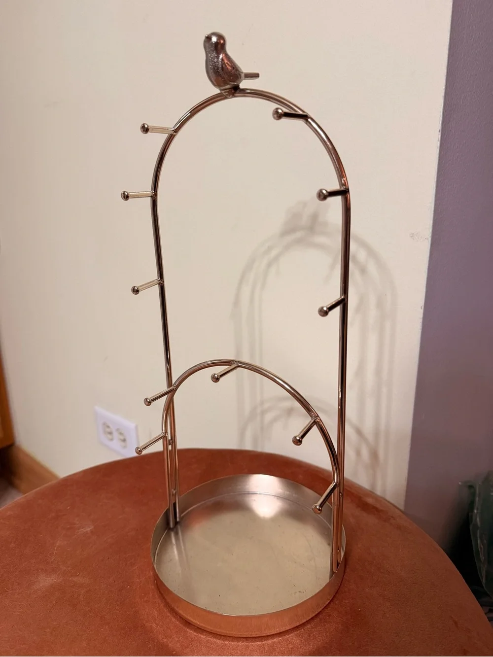 Metal arch Jewelry Stand with Bird Accent - Rose Gold